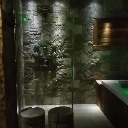 Cusini Hotel apartamentowy