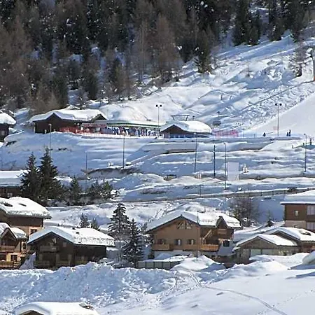 Cusini Lägenhetshotell 3*