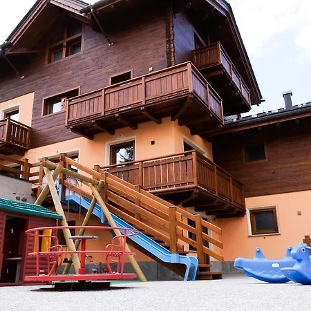 Aparthotel Cusini 3*